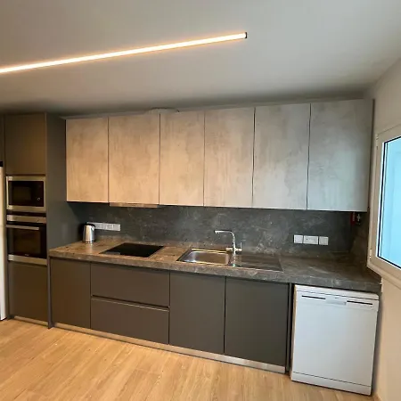 Amathus Modern Beachfront Flat Apartment